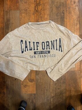 Women’s SHEIN California crop top size medium